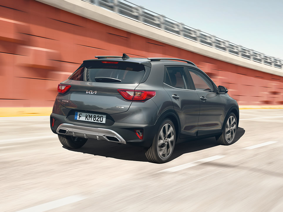 Kia Stonic GT-line On the Road